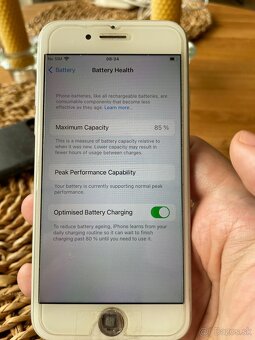 iPhone 7 - poškodený, funkčný - 3