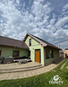 Na predaj 4-izbový rodinný dom v obci Dvory nad Žitavou - 3