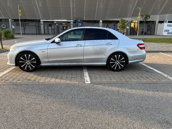 Mercedes E350 CDI 4-Matic - 3