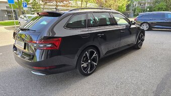Skoda Superb Sportline r.v. 2023 27000km - 3