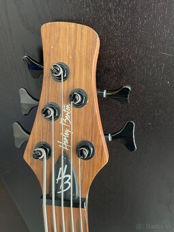 5 strunová bezpražcová basgitara Harley Benton HBZ-2005 - 3