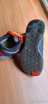 č7.)Tenisky Adidas veľkosť 35,5 - 3