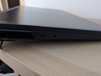 Lenovo Legion 5 - Ryzen 7 5800, RTX 3070 130 Watt, 32GB RAM - 3
