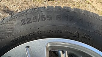 08.	Mercedes E 225/55/ r17 - 3