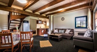 Na predaj Rodinný dom v Běšeňovej /dom + rekreačný  domček/ - 3