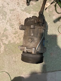 Predám klimakompresor z VW - 3