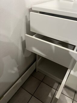 Biela kuchynská linka - 3