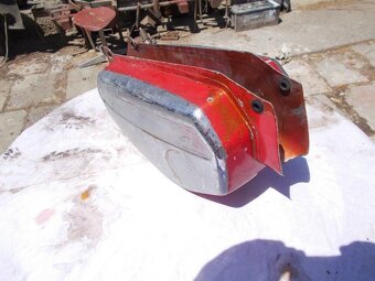 nádrže na motocykel - 3