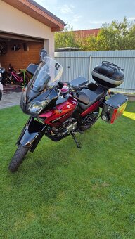 Suzuki VStrom DL 650 - 3