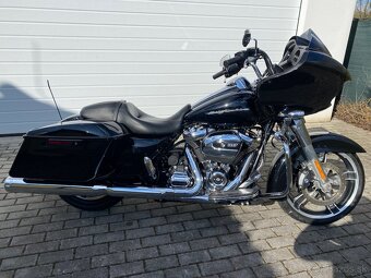 Harley-Davidson Road Glide Special 2019 - 3