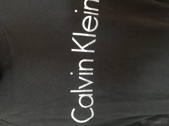 CALVIN KLEIN originál predĺžené damske tricko M - 3