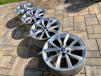 Alu disky org Škoda 5x112 8J ET44 R18 - 3