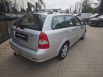 Chevrolet Lacetti 1.6 16V Elite - 3