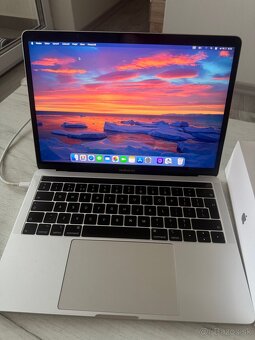 MacBook Pro 13 2019 - 3