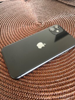 iPhone 11 - 3
