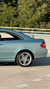 MERCEDES CLK240 - 3