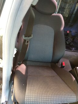 Mercedes CL203 Sport Coupe 2005 , M646 - jakékoliv dily - 3