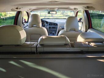 Volvo V70 D5, manuál - 3