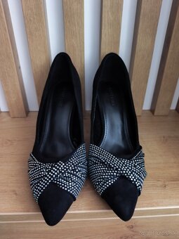 Dámske elegantné topánky - 3