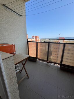 V Štúrove na predaj 4.izbový byt - 3