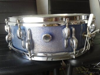 Predam Vintage Amati snare so stojanom.1960 65 eur - 3