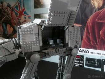 Lego star wars AT-AT walker spolu s minifigurkami - 3