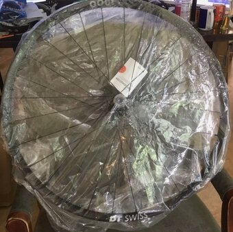 DT SWISS E1900 Spline 30 29"' non-boost nove predne koleso - 3