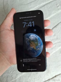 iPhone 11 Čierny - 3
