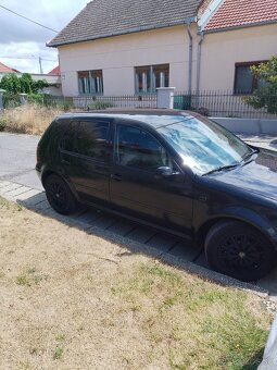 VW Golf 4 - 3