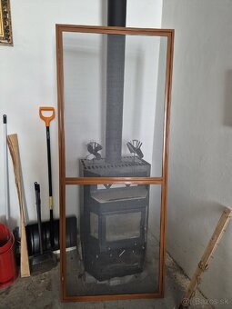Predám sieťky proti hmyzu nové na balkónové dvere - 3