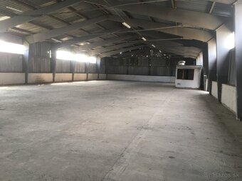 Prenájom skladu, 400m2, Cena : 2,9 €/m2/ mesiac, Zvolen - 3