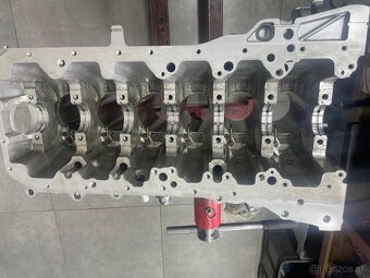 Motor pre BMW 2.0l 3.0l - 3