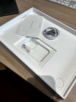 Macbook M1, vyborny stav - 3