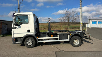 MAN TGL 12.220 4x2 BB hákový naťahovák kontajnerů TECHNOCAR - 3