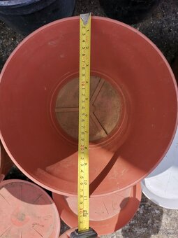 Veľké kvetináče - 3