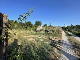 Záhrada v Nitre - v záhradkárskej oblasti - 3