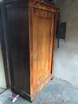 Biedermeier skriňa - 3