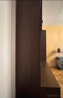 Tmavohnedé skrine - 3