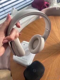 Beats Studio Pro sand - 3