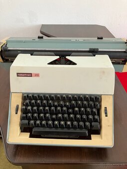 Písací stroj - 3
