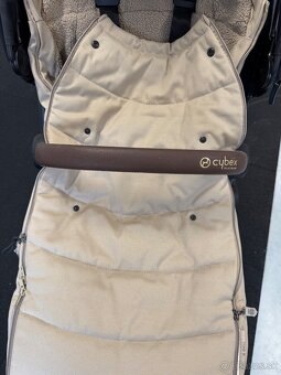 Cybex E-priam Deep black + rosegold 2023 - 3