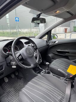 Opel Corsa 2010 1.2 Benzín - 3
