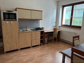 2-izb. byt s dvorom blízko centra – možný parking - 3