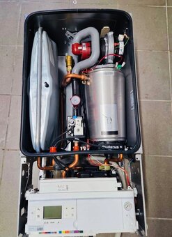 Buderus Logamax 20kW, plynový kotol závesný - 3