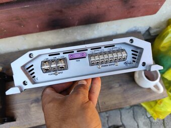 Autorádio, Subwoofer pasívny, zosilovač, kapacitor - 3