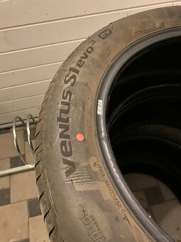 Predám letné Pneu 235/55/19 - 3