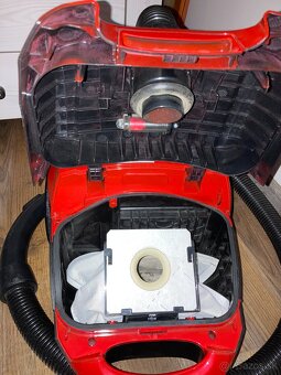 vysávač Orava VY-218 - 3