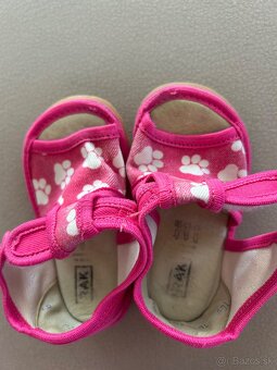 Papucky Rak vel.20 - 3