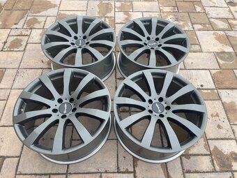 5x114,3 R20 +245/35 r20 tomason - 3