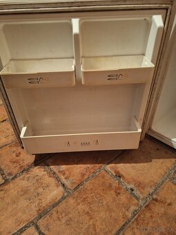 Predám malú chladničku - 3